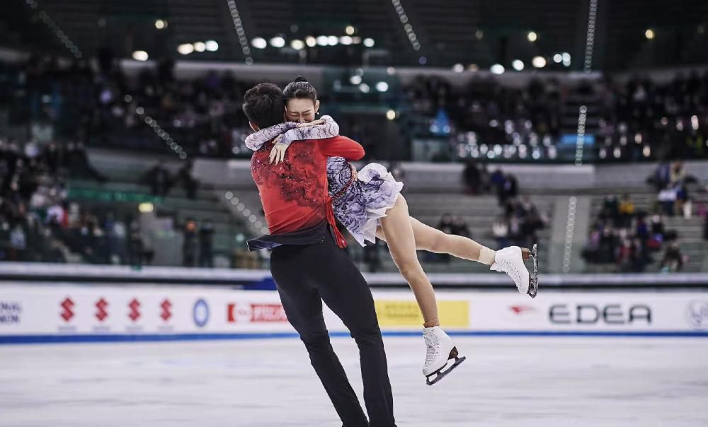 ”今年夏天，蒙蒂与活塞签下一份6年7850万美元的合同。